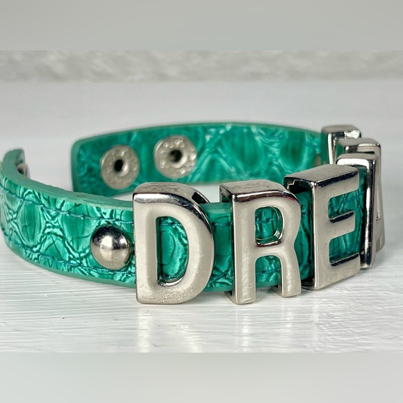 Vintage BCBGeneration Aqua Leather and Chrome Dream Bracelet with Snaps Y2K - Picture 4 of 9